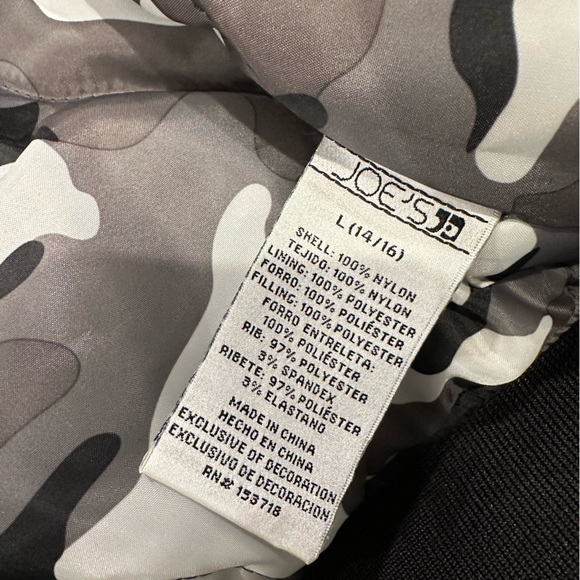 Joes Jeans heavy black bomber jacket with army detail lining. - Picture 9 of 11